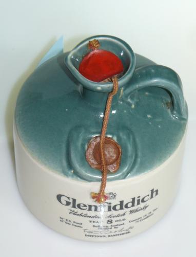 Glenfiddich 8年 Unblended Scotch Whisky FLAGON 替栓有　