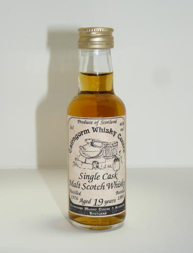 Macallan マッカラン19年 1976 Cairngorm Whisky Centre